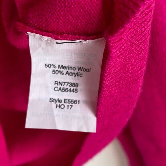 J. CREW Merino Blend Sweater Size S Hot Pink Lightweight Turtleneck Old Money - Picture 9 of 10
